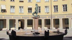 Sisäpiha.